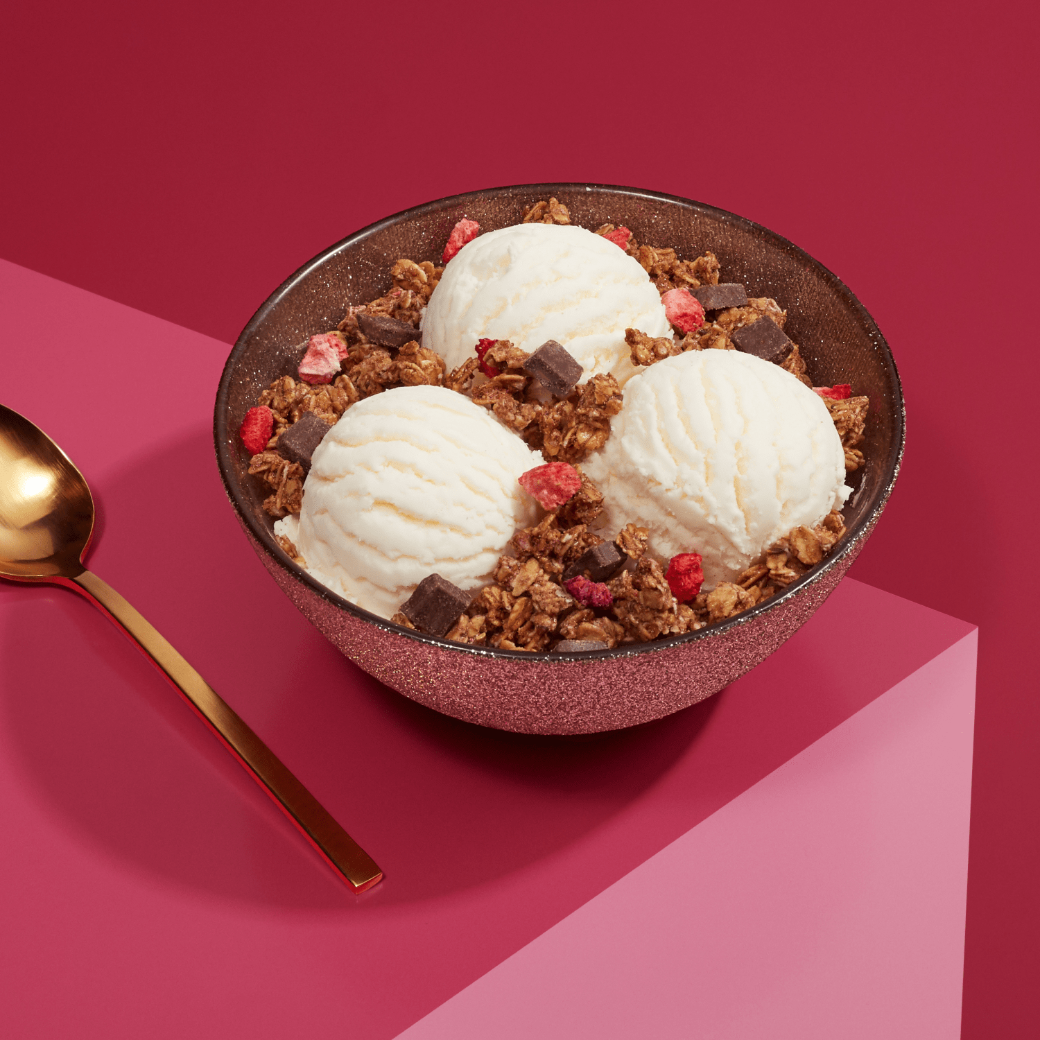 Dark_Chocolate_and_Red_Berries_Granola_058449771760-771762